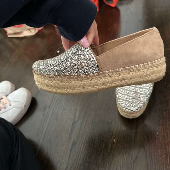 Basically brand new Steve Madden bling espadrille - Picture 2 of 3